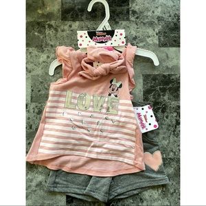Cute Pink Minnie Mouse set! 💗